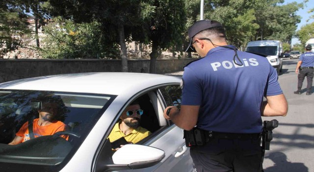 Elazığdaki asayiş uygulamalarında bin 517 şahıs sorgulandı