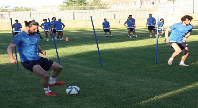 Elazığsporda 30 futbolcu kamp kadrosunda