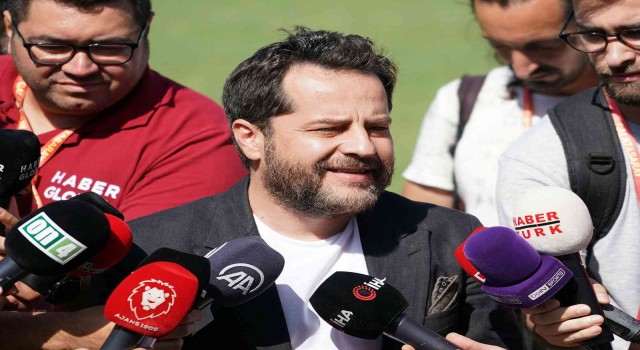 Erden Timur: Victor Nelsson gitmek istediğini söyledi, biz kalmasını istiyoruz