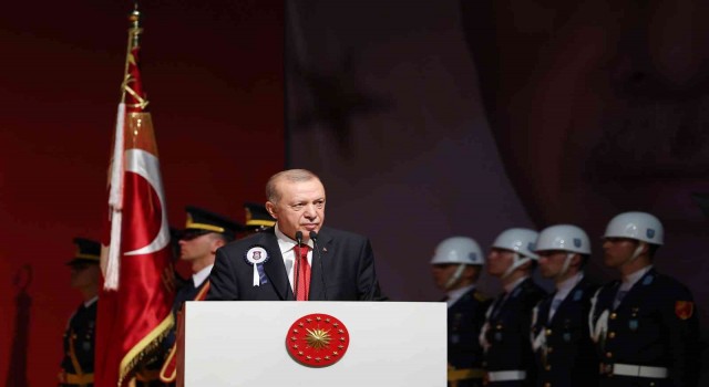 Erdoğan: “Egede her fırsatta tacizleri ve terbiyesizlikleriyle huzursuzluk çıkartanların sadece maşa olduğunu biliyoruz”
