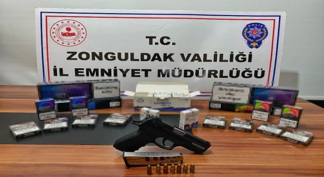 Ereğlide kaçak sigara, puro ve cinsel içerikli ürünler ele geçirildi