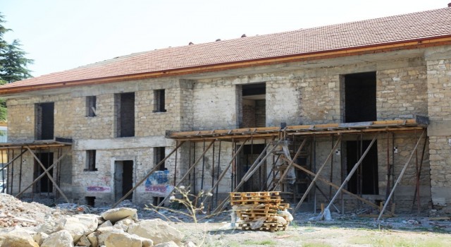 Ereğlide Korkut Ata Sosyal Tesislerinde restorasyon hızla devam ediyor