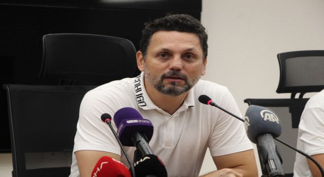 Erol Bulut: Sistem ve futbolcu değişikliği oyunu bizim lehimize değiştirdi