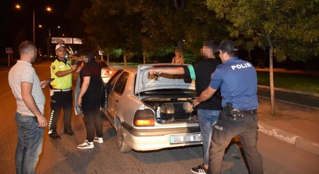 Erzincanda 10 araç sürücüsüne 17 bin 478 TL para cezası kesildi