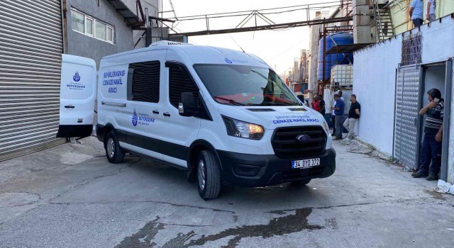 Esenyurtta iş makinesine kolunu kaptıran yabancı uyruklu şahıs hayatını kaybetti