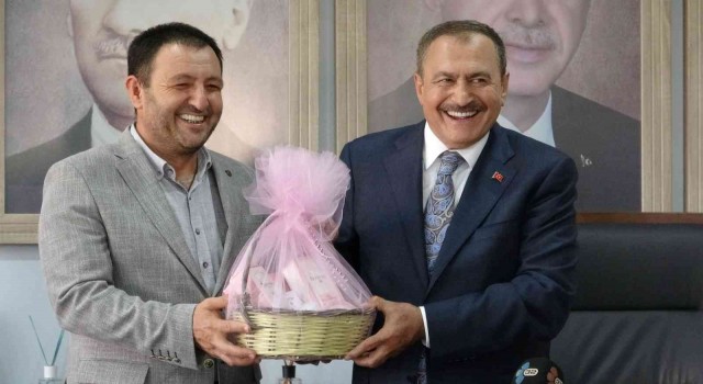 Eski Bakan Eroğlu: Ispartaya 16 bal ormanı için çalışma yapıyoruz