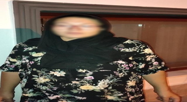 Eski THK Üniversitesi Rektörü Banın şoförü Ahmet Knin eşi ve baldızı evrakları yakarken yakalandı
