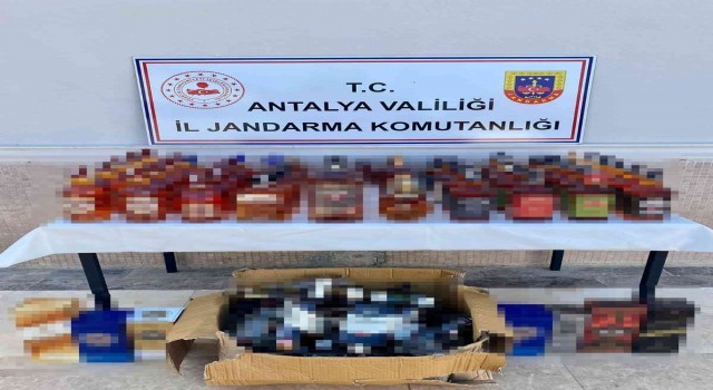 Evde sahte alkol üretimine jandarma baskını