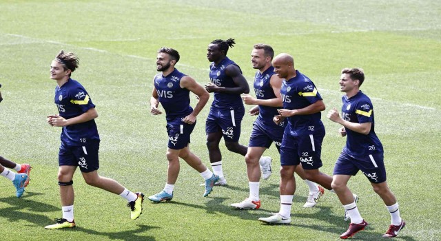 Fenerbahçede Slovacko maçı hazırlıkları sürüyor