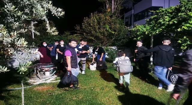 Fethiyede 33 düzensiz göçmen yakalandı