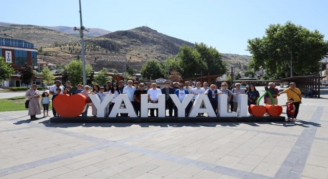 Gazeteciler Yahyalıyı gezdi