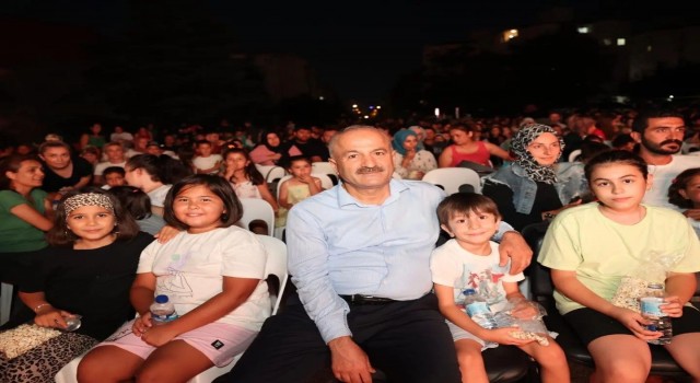 Gebzede çocuklara sinema keyfi
