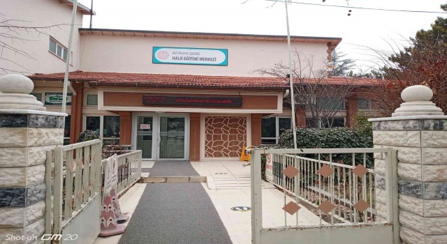 Gediz Halk Eğitim Merkezinin üniversiteye yerleştirme başarısı