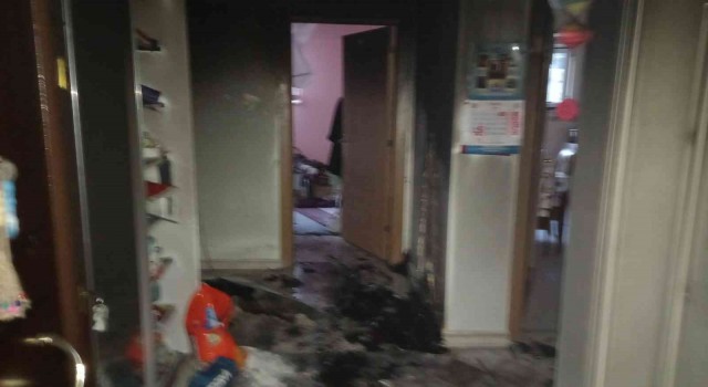 Gedizdeki yangında maddi hasar oluştu
