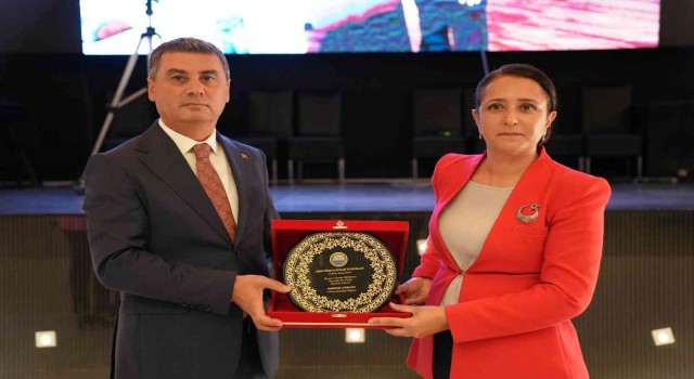 Gölbaşı Belediyesinden Kaymakam Bilgihan onuruna veda yemeği