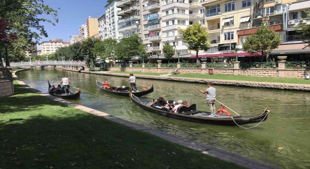 Gondol seferlerine hafta sonu ilgisi