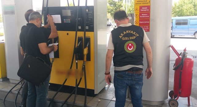 Gümrük Muhafaza ekiplerinden Ankara ve Çankırıda kaçak akaryakıt operasyonları