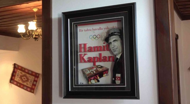 Güreş efsanesi Hamit Kaplanın hayatı belgesel oluyor