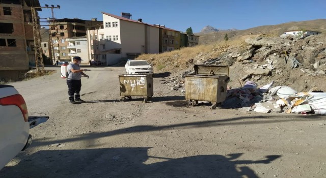 Hakkari Belediyesinden ilaçlama çalışması