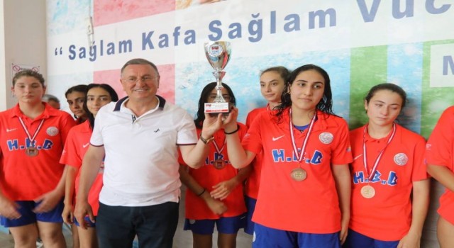 Hatay Büyükşehir Belediyespor Kadın Sutopu Takımı 1. Lige yükseldi