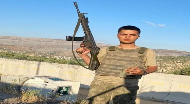 Hatayda askeri araç devrildi: 1 asker şehit