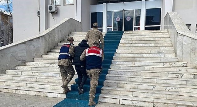 Iğdırda terör örgütü PKK üyesi firari hükümlü yakalandı