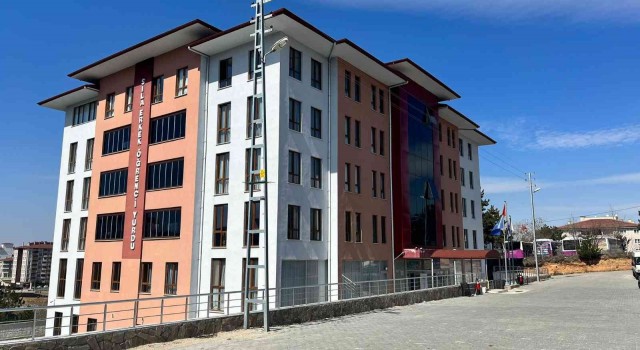 İhlas Vakfı Sıla Öğrenci Yurduna kayıt yaptıran öğrencilere devlet desteği