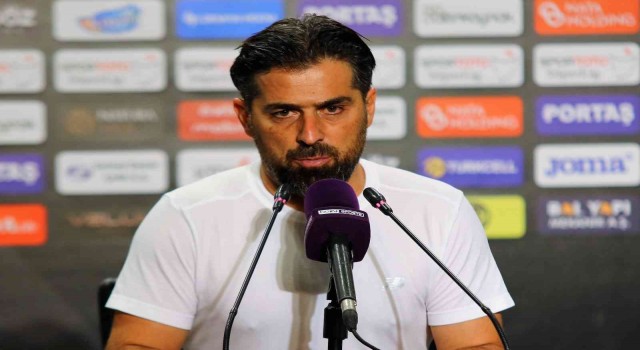 İlhan Palut: “İlk yarı sahada son derece kötü bir görüntümüz vardı”