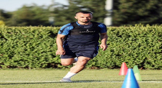 İlhan Parlak: “Beşiktaşı yenmeye gideceğiz”