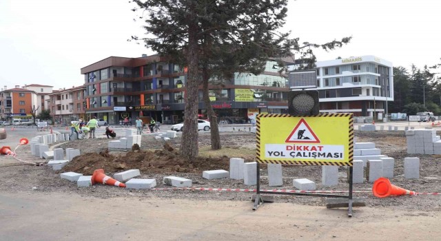 Işıksız kavşak yapımına başlandı