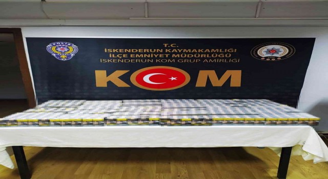 İskenderunda bin paket kaçak sigara yakalandı