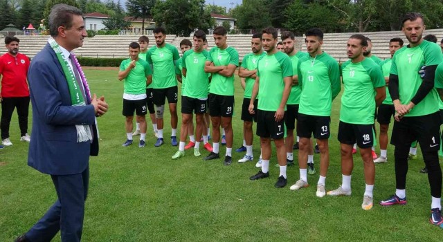 Isparta Valisi Aydın Baruş: “ Isparta 32 Spor, kent için önemli bir marka”