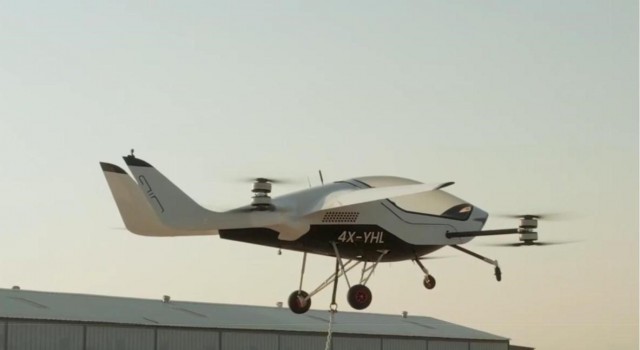 İsrailde üretilen uçan araç AIR ONE ilk testi geçti