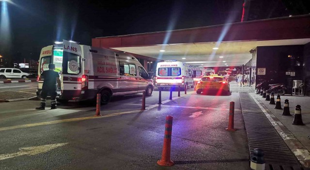 İzmirde 6 aylık hamile kadın oğlu tarafından 15 yerinden bıçaklandı