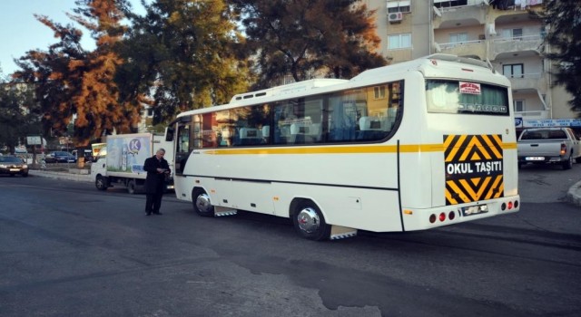 İzmirde en yakın mesafe öğrenci servisi 679 liraya yükseldi