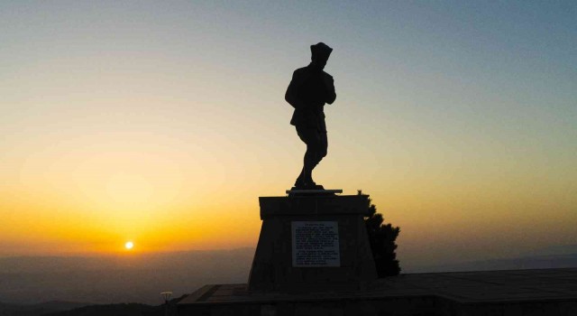 İzmirin kurtuluşunun 100. yıl coşkusu: İşte programlar