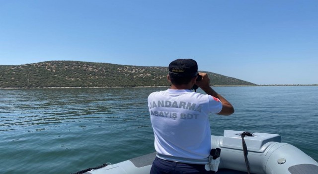 Jandarma Bot Timi Bafa Gölü Tabiat Parkında teyakkuzda