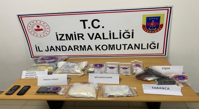 Jandarma, Tirede uyuşturucuya geçit vermiyor