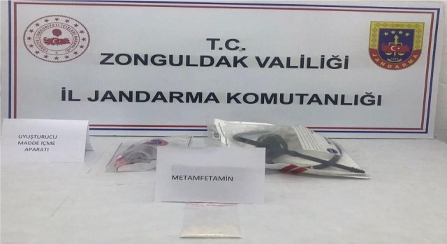 Jandarmadan uyuşturucu operasyonu: 2 gözaltı