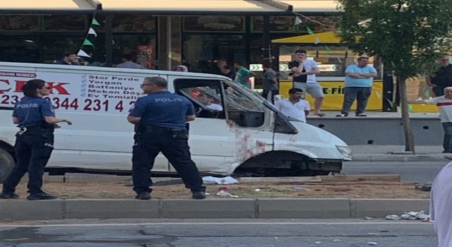 Kahramanmaraşta trafik kazası: Kadın sürücü hayatını kaybetti
