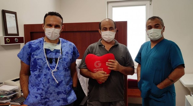 Kalbimi size teslim ediyorum deyip ameliyata girdi