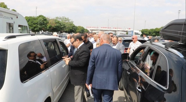 Kapıkulede gurbetçi aile İYİ Partiye Cumhurbaşkanı Erdoğanın konuşmasıyla cevap verdi