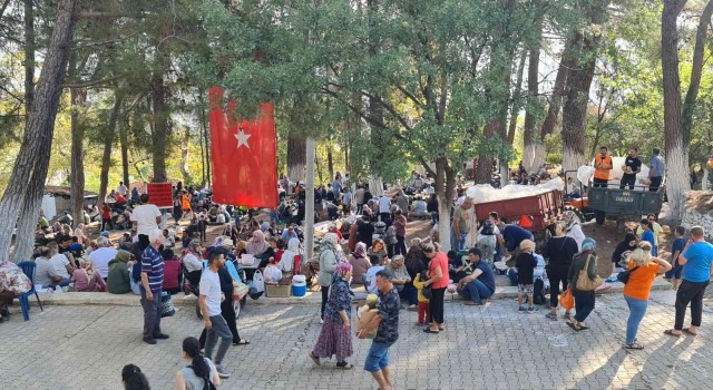 Karacasuda 740 yıllık gelenek yaşatılmaya devam ediyor