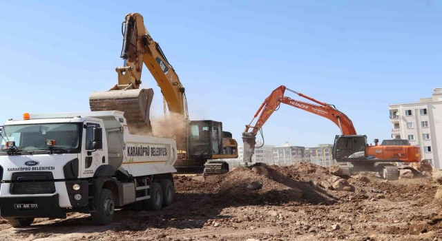 Karaköprüde yeni yol çalışması