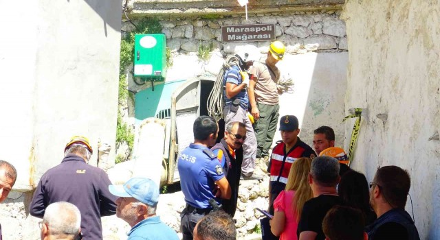 Karamanda emekli öğretmenin mağara gezisi ölümle bitti