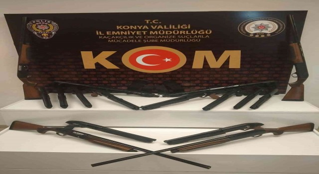 Kargoyla silah ticareti yapan şahıslar yakalandı