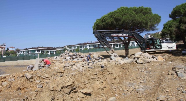 Kartala 11 bin metrekareden fazla yeşil alan kazandırılıyor