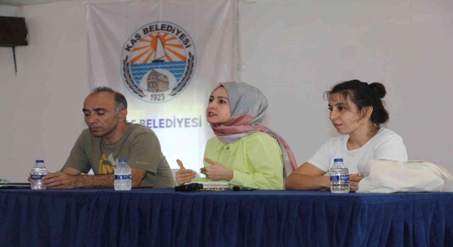 Kaşta seracılık kursu açıldı