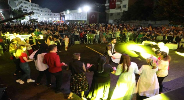 Kayseride Urfa türküleri yankılandı