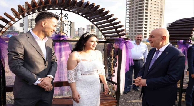 Keçiörende lavanta ve gül bahçesi çekim platosu açıldı